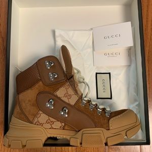 Gucci Flashtrek Boot size 40